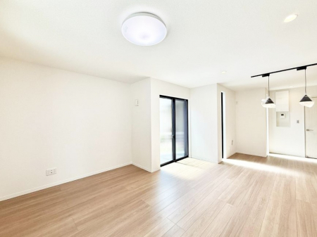 ���r���O�@�������Ƒ��̎��Ԃ��ʂ�A���K�Ŗ��������