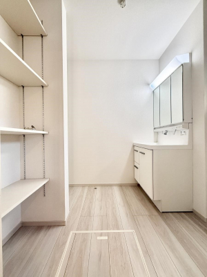 ���[�@����