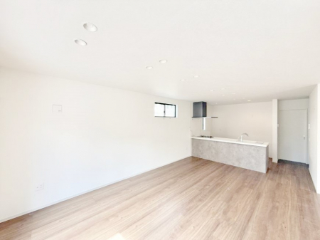 ���r���O�@�������S���������ꏊ�A�������߂����郊�r���O