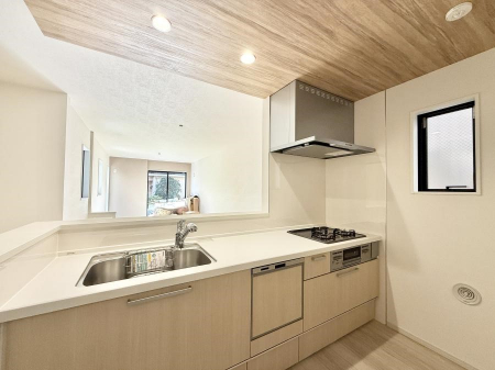 �L�b�`���@�������L���C�ɕЕt���A�g���₷���L�b�`��