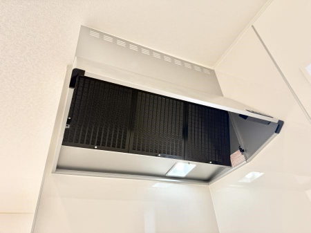 ���̑����ρ@�ݔ���IH�N�b�L���O�q�[�^�̓L�b�`�����肪�A�c���Ȃ炸�������y����