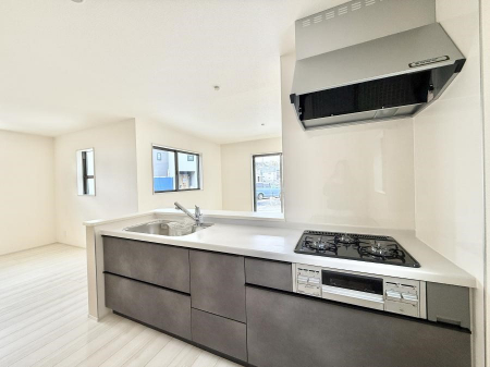 �L�b�`���@�������V���v���Ŕ������S�n�悢���Ԃ𐶂ރL�b�`�����