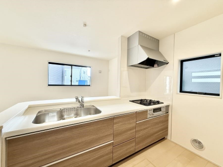 �L�b�`���@���������y���݂ƐH�ׂ�K����͂���L�b�`��