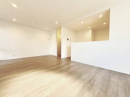 ���r���O�@�������V���v���������ґ�A��؂Ȑl�Ɖ߂����S���قǂ�����