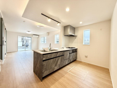 �L�b�`���@�������L���C�ɕЕt���A�g���₷���L�b�`��