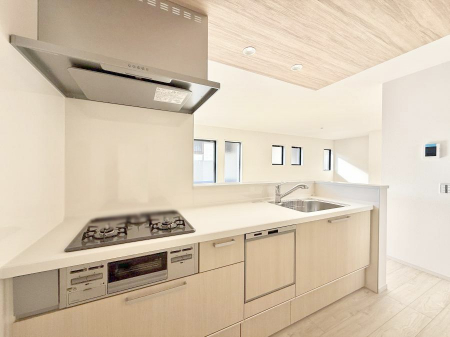 �L�b�`���@�������V���v���ŋ@�\�I�A�����g���₷���L�b�`��