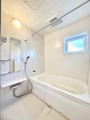 �����@����������̔�������A�S����������Ԃł�