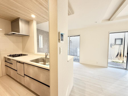 �L�b�`���@�������L���C�ɕЕt���A�g���₷���L�b�`��