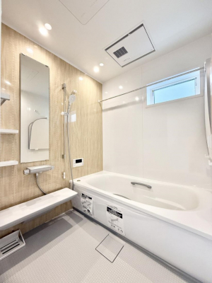 �����@�������������A������芰����o�X���[��