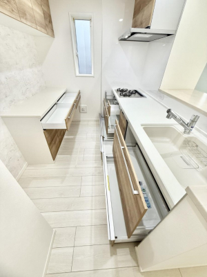 �L�b�`���@�����������������Ԃ����܂��A�Ί炠�ӂ��L�b�`��