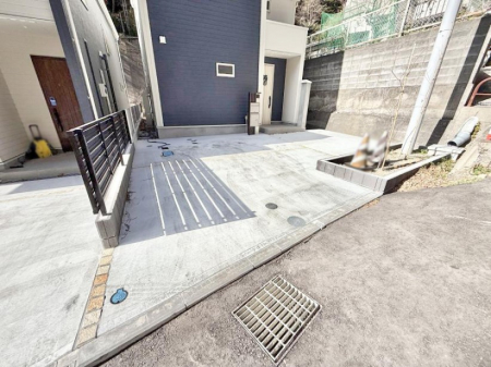 �@�O�ρ����K�Ȓ��ԃX�y�[�X�ň��S