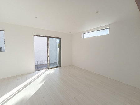 ���r���O�@���������R�Ɖ�b�����܂��A�S�n�悢�ЂƂƂ�