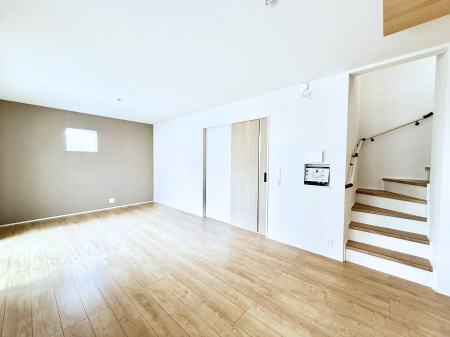 ���r���O�@���������C�ɓ���̏ꏊ�ŁA�̂�т�Ƃ������Ԃ�