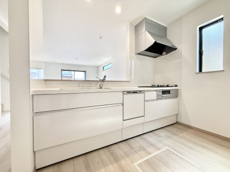 �L�b�`���@�������L���C�ɕЕt���A�g���₷���L�b�`��