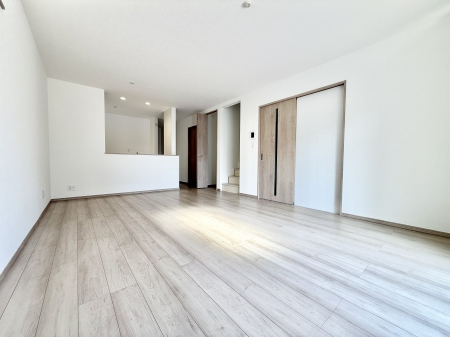 ���r���O�@�������S���������ꏊ�A�������߂����郊�r���O