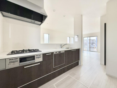 �L�b�`���@�������V���v���Ŕ������S�n�悢���Ԃ𐶂ރL�b�`�����