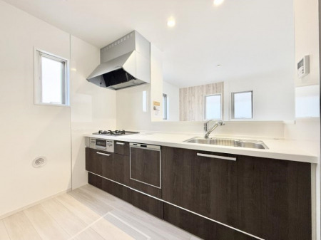 �L�b�`���@�������L���C�ɕЕt���A�g���₷���L�b�`��