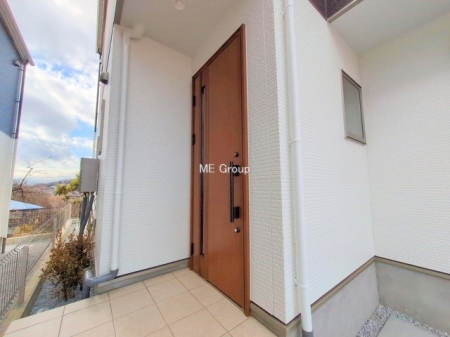 ���ց@�O�ρ� �V���v���Ŕ������A�Z�܂��̑���ۂ��ʂ錺�ւł�