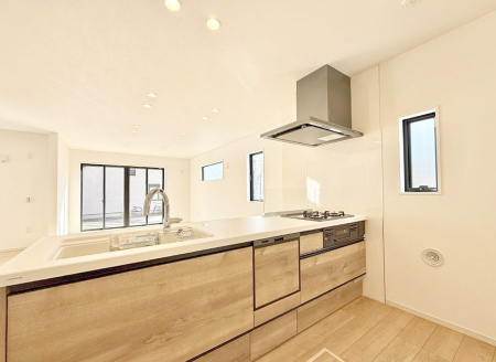 �L�b�`���@���������y���݂ƐH�ׂ�K����͂���L�b�`��