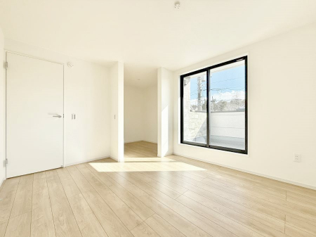 �Q���@���������̔z�u��ʋC���̗ǂ��݌v�ŕ����̋�C�������炸�A��ɐV�N�ȋ�C������܂�