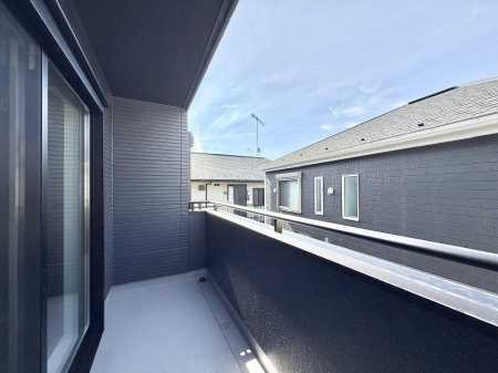 �o���R�j�[�@������ �G�߂̈ڂ낢����������J���I�ȋ�Ԃł�