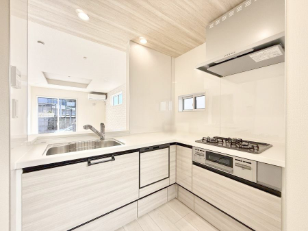 �L�b�`���@�������V���v���ŋ@�\�I�A�����g���₷���L�b�`��