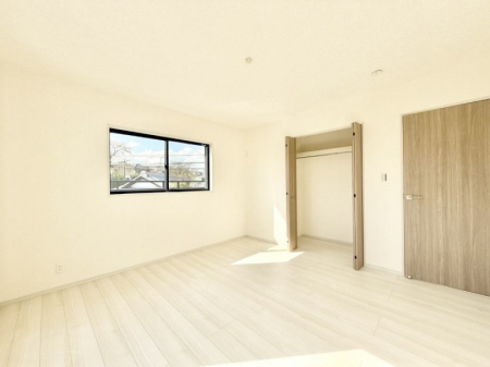 �Q���@���������̔z�u��ʋC���̗ǂ��݌v�ŕ����̋�C�������炸�A��ɐV�N�ȋ�C������܂�