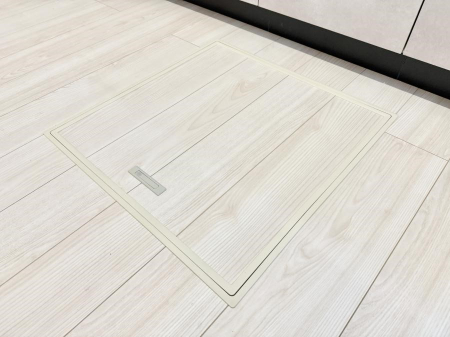 ���̑����ρ@�ݔ����B�ꂽ���[�X�y�[�X�ŉƑS�̂��X�b�L��