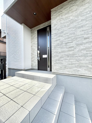 ���ց@�O�ρ� �V���v���Ŕ������A�Z�܂��̑���ۂ��ʂ錺�ւł�