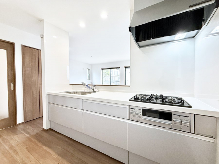 �L�b�`���@�������V���v���ŋ@�\�I�A�����g���₷���L�b�`��