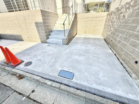 �@�O�ρ��J�[�X�y�[�X�L