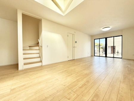 ���r���O�@���������C�ɓ���̏ꏊ�ŁA�̂�т�Ƃ������Ԃ�