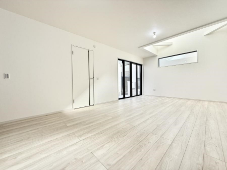 ���r���O�@�������V���v���������ґ�A��؂Ȑl�Ɖ߂����S���قǂ�����