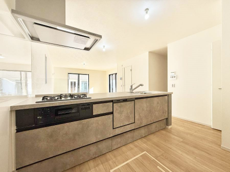 �L�b�`���@�������L���C�ɕЕt���A�g���₷���L�b�`��