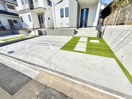 �@�O�ρ��J�[�X�y�[�X�L