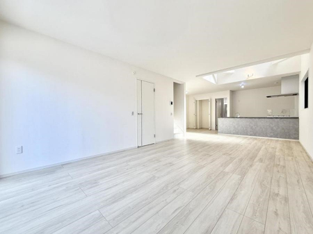 ���r���O�@�������Ƒ��̎��Ԃ��ʂ�A���K�Ŗ��������