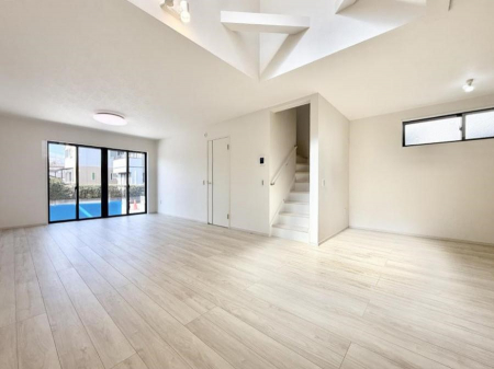 ���r���O�@���������ƕ���������A�����b�N�X�ł�����