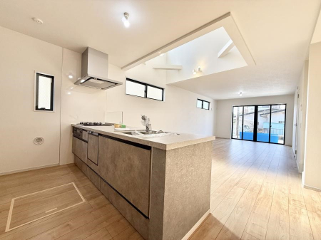 �L�b�`���@�������L���C�ɕЕt���A�g���₷���L�b�`��