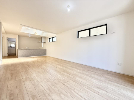 ���r���O�@���������났�ƏΊ炪�W�܂�A�S���܂郊�r���O