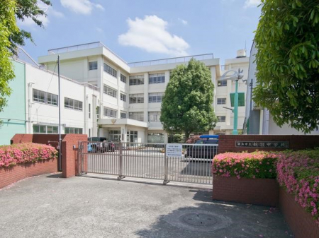 ���ӊ��@���w�Z 1370m ���l�s���V�H���w�Z 