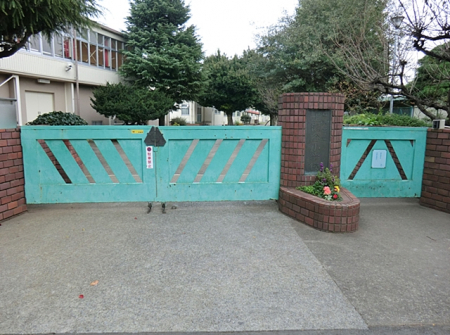 ���ӊ��@���w�Z 750m ���l�s���㐣�J���w�Z