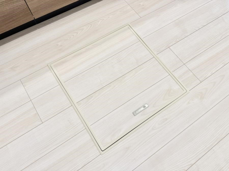 ���̑����ρ@�ݔ����B�ꂽ���[�X�y�[�X�ŉƑS�̂��X�b�L��