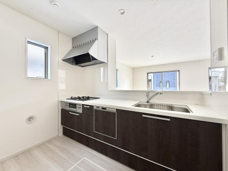 �L�b�`���@�������L���C�ɕЕt���A�g���₷���L�b�`��