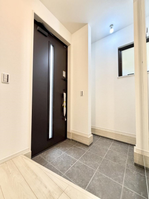 ���ց@������ �V���v���Ŕ������A���K�ȕ�炵�̓����