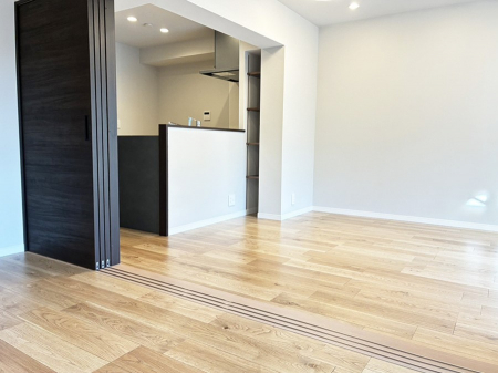 ���r���O�@���������났�ƏΊ炪�W�܂�A�S���܂郊�r���O