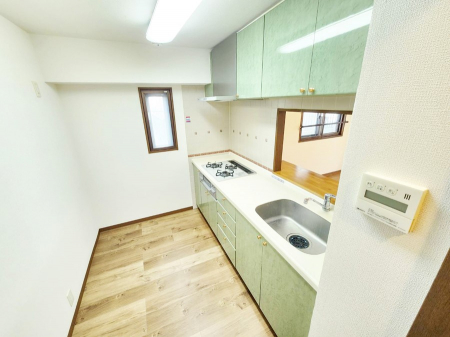 �L�b�`���@�����������������Ɗy�����Ȃ�A���K�ȃL�b�`�����