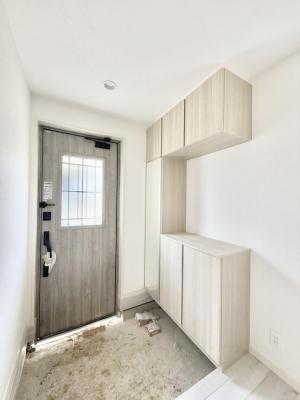 ���ց@������ �V���v���Ŕ������A���K�ȕ�炵�̓����