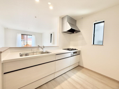 �L�b�`���@���������y���݂ƐH�ׂ�K����͂���L�b�`��