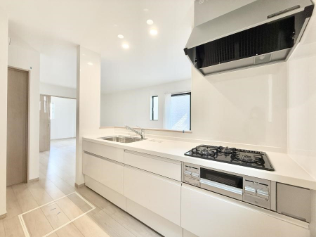 �L�b�`���@�������Ƒ����J��[�߂�A������̂���L�b�`��