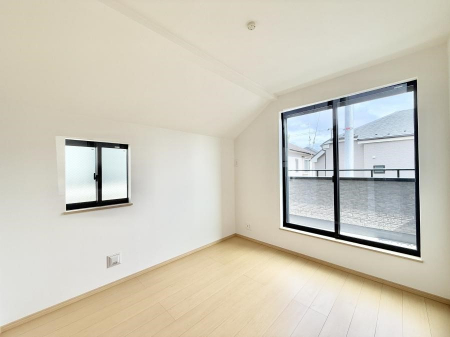 �Q���@���������̔z�u��ʋC���̗ǂ��݌v�ŕ����̋�C�������炸�A��ɐV�N�ȋ�C������܂�